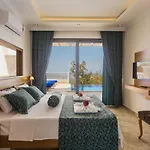 Uezuemlue 3 Bedroom Secluded With Private Pool Hot Tub Villa Kalkan