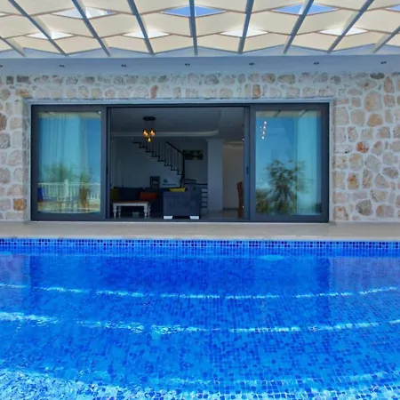 فيلة Uezuemlue 3 Bedroom Secluded With Private Pool Hot Tub *