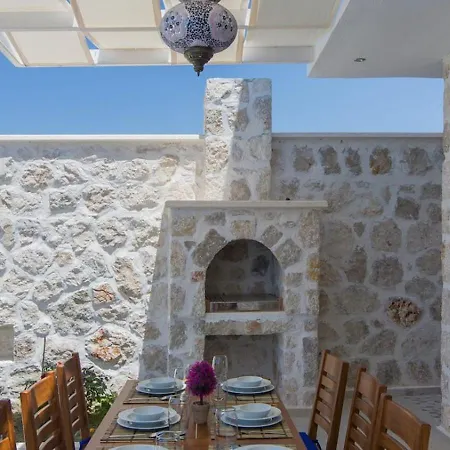 Uezuemlue 3 Bedroom Secluded With Private Pool Hot Tub فيلة *