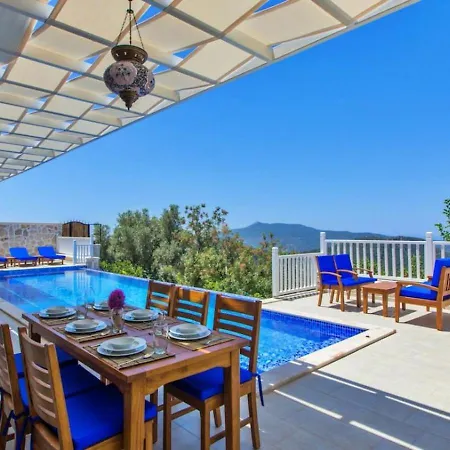 别墅 Uezuemlue 3 Bedroom Secluded With Private Pool Hot Tub 卡尔坎